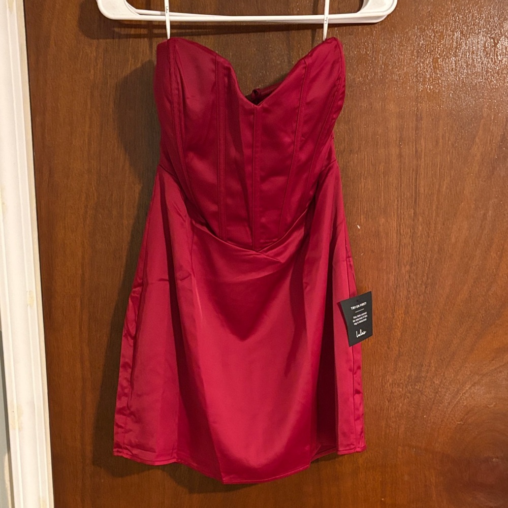 Lulu's Vibrant Red Strapless Dress
